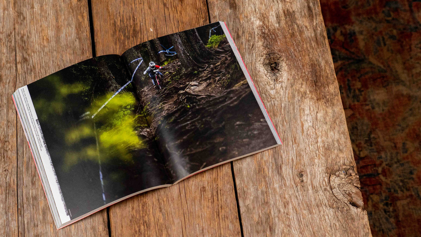 The World Stage 2025 – The Enduro Mountain Bike Yearbook